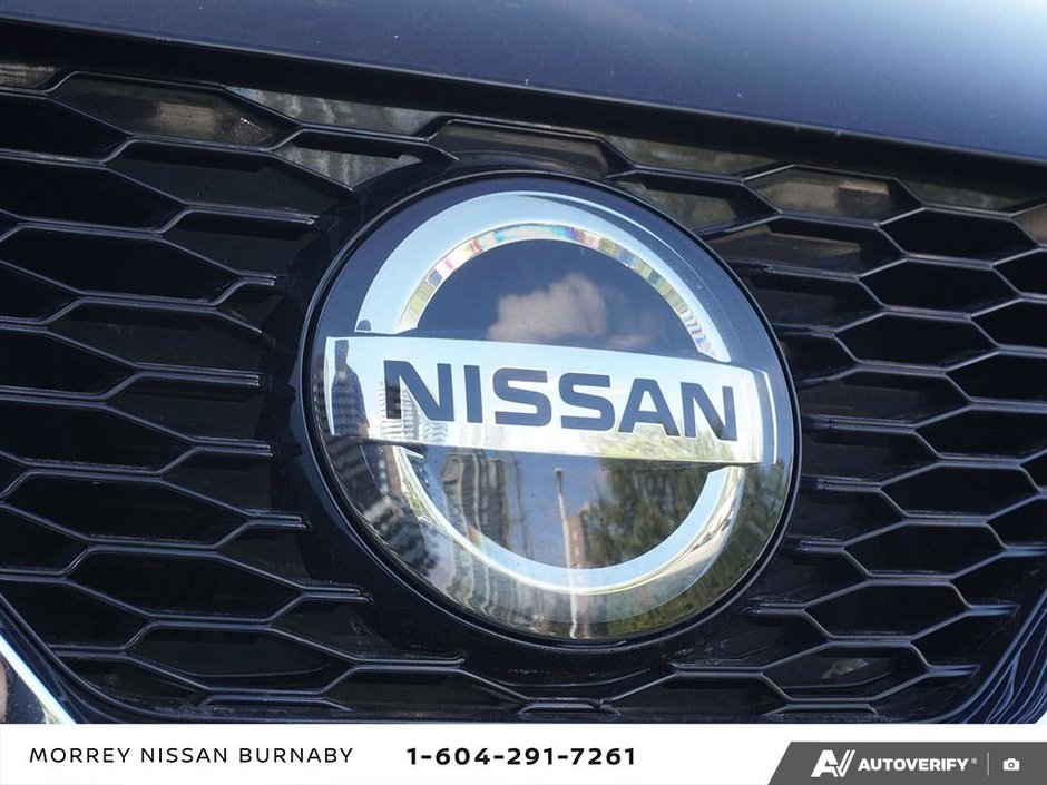 2022 Nissan Qashqai SV AWD  // NO ACCIDENTS-9