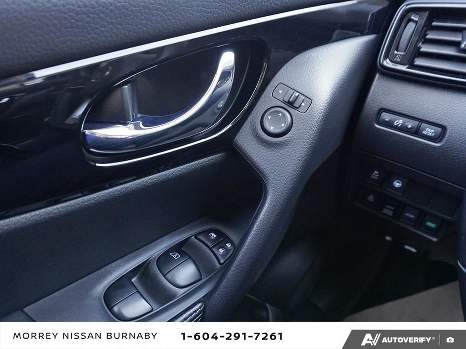 2022 Nissan Qashqai SV AWD  // NO ACCIDENTS-21