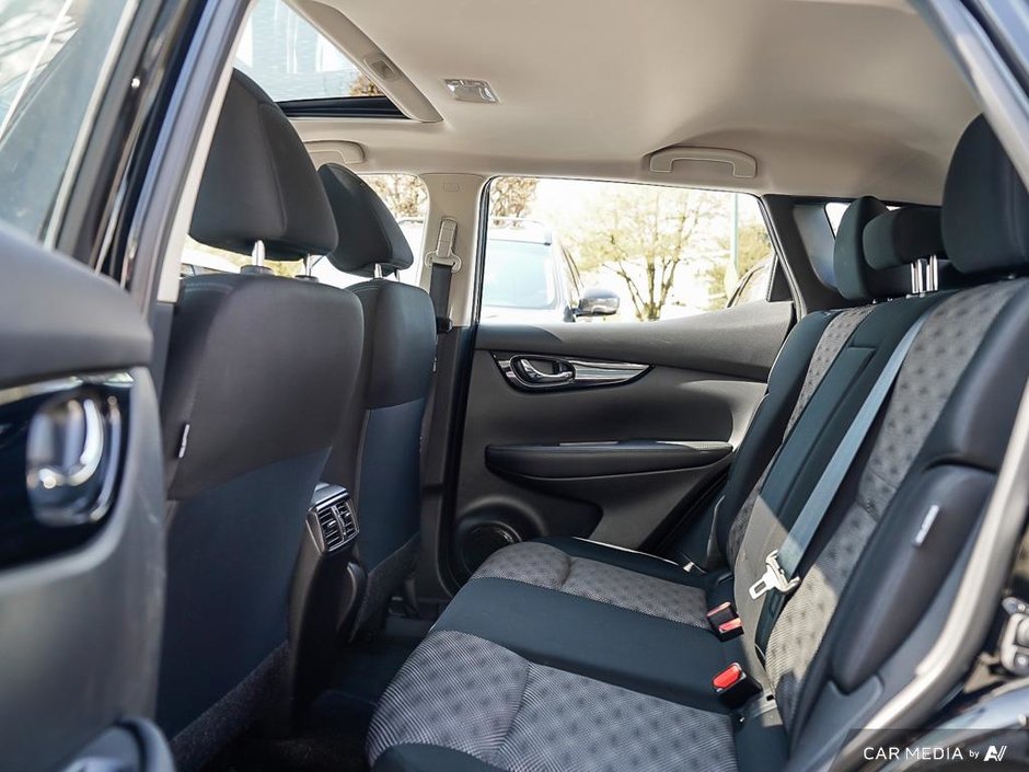 2023 Nissan Qashqai SV AWD + NO ACCIDENTS-16