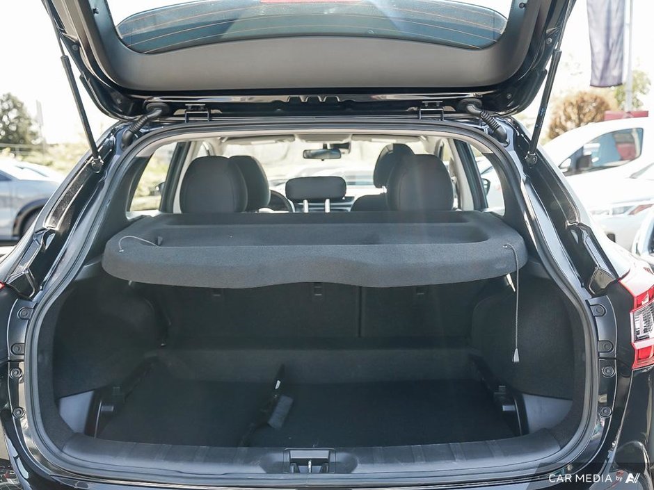 2023 Nissan Qashqai SV AWD + NO ACCIDENTS-25