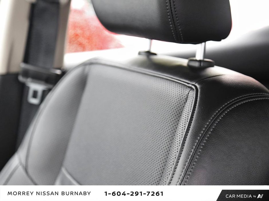 2023 Nissan Qashqai SL AWD-24
