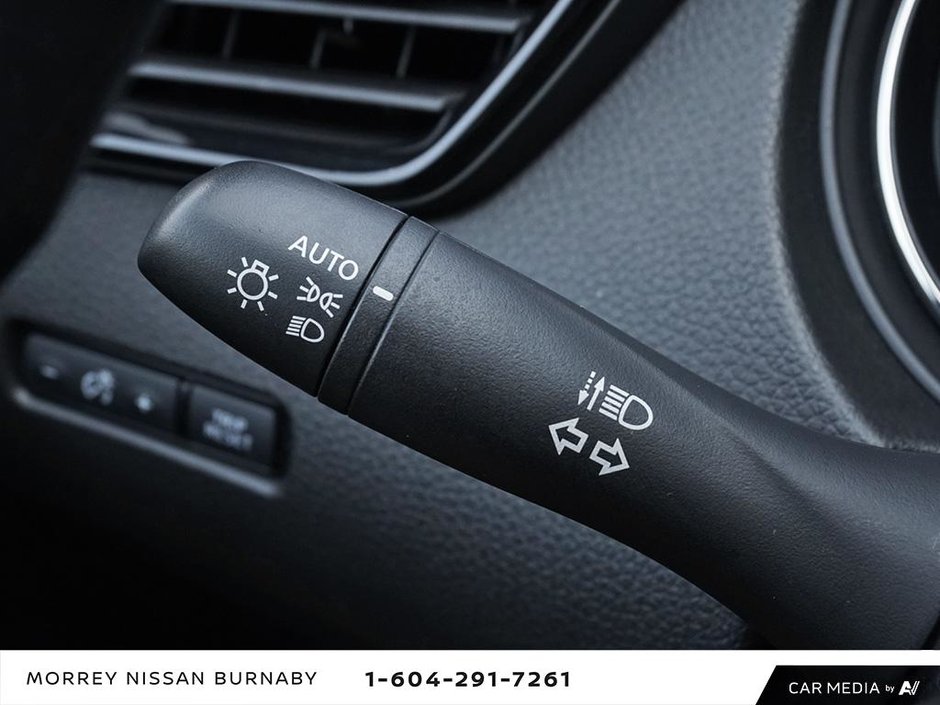 2023 Nissan Qashqai S AWD CVT // NO ACCIDENTS-18