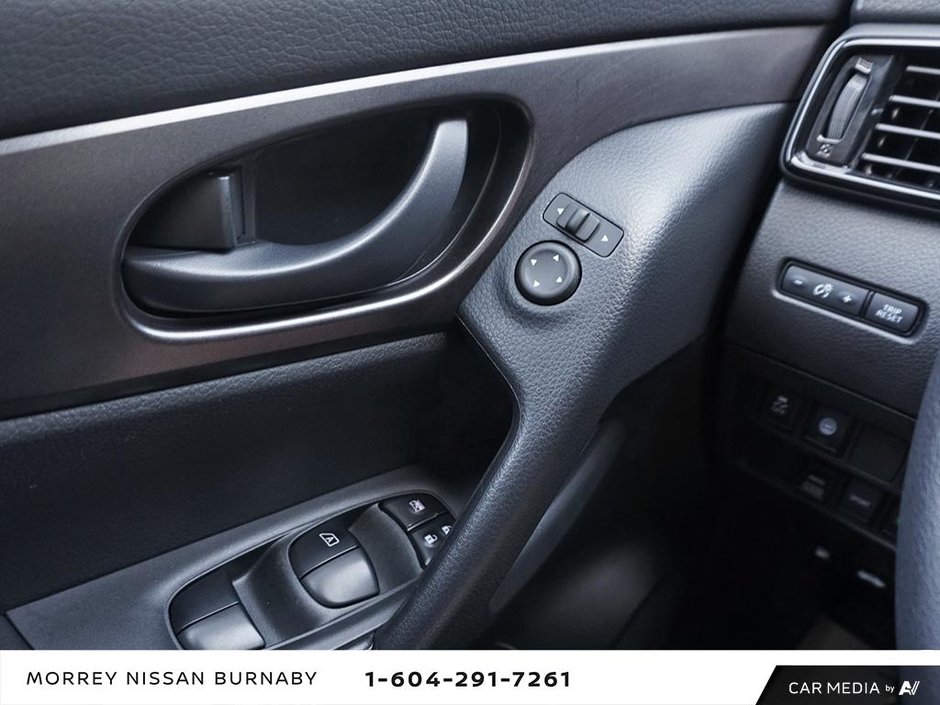 2023 Nissan Qashqai S AWD CVT // NO ACCIDENTS-20