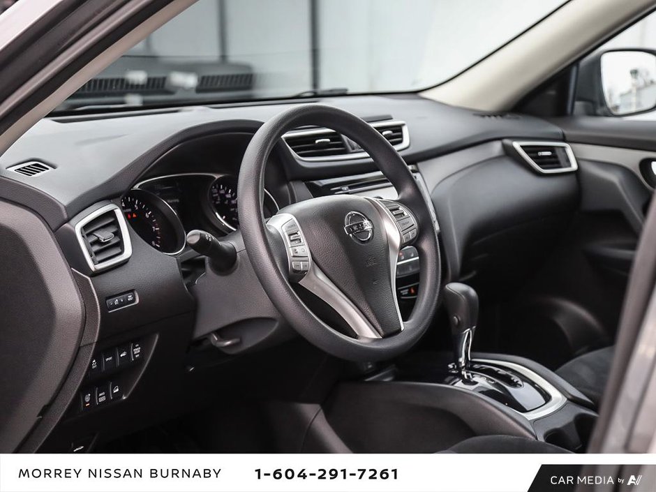 2014 Nissan Rogue SV AWD + 3RD ROW SEATING-13