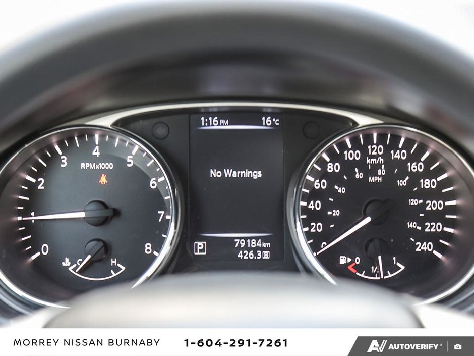 2015 Nissan Rogue SV AWD // SUNROOF-14