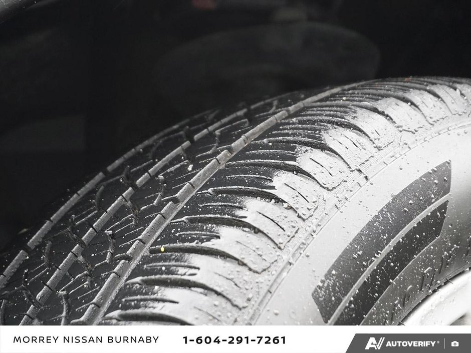 2015 Nissan Rogue SL // LEATHER // NAVIGATION-7