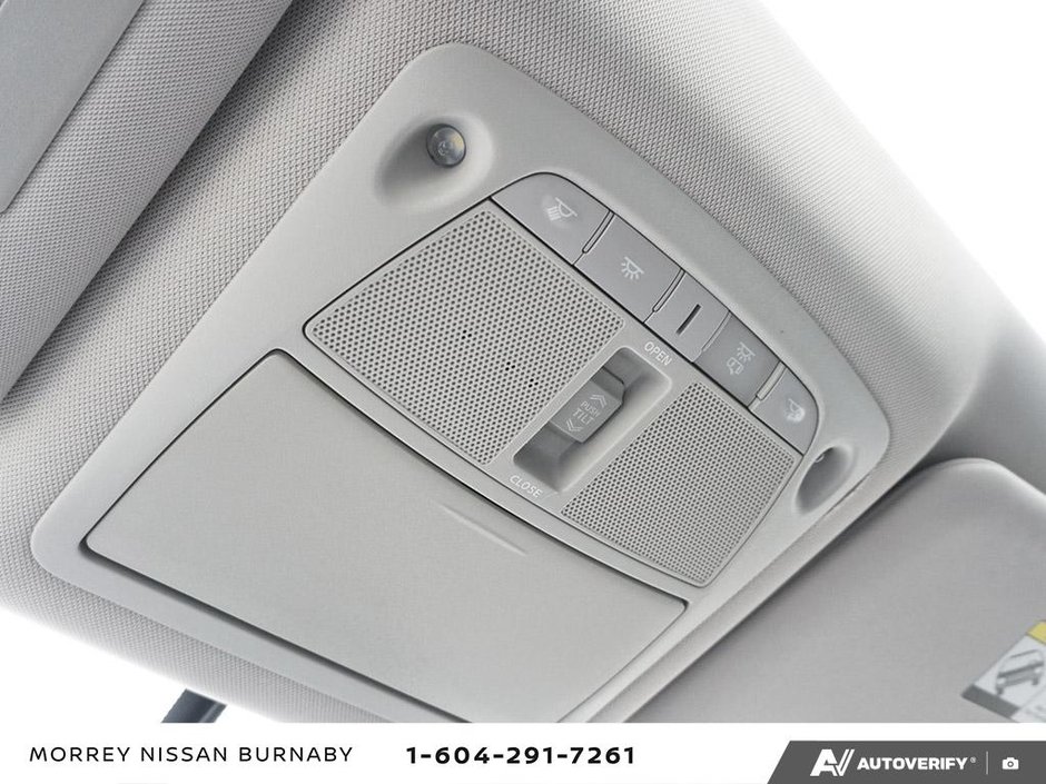 2015 Nissan Rogue SL // LEATHER // NAVIGATION-25