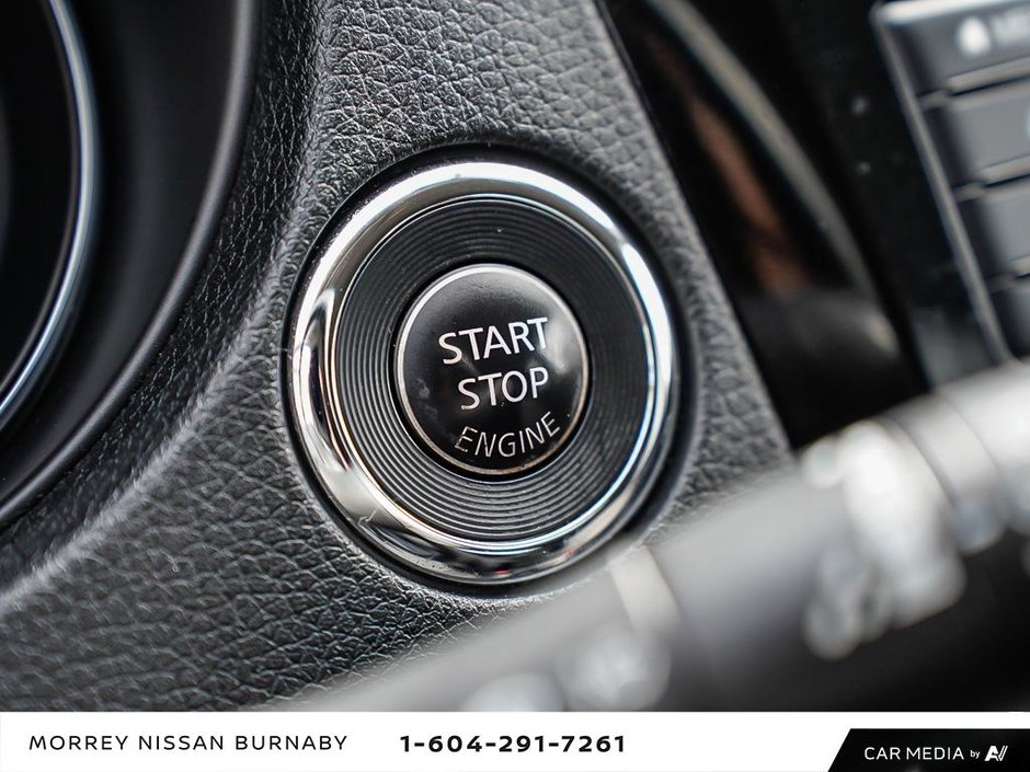 2018 Nissan Rogue SV AWD + NEW BRAKES!-27