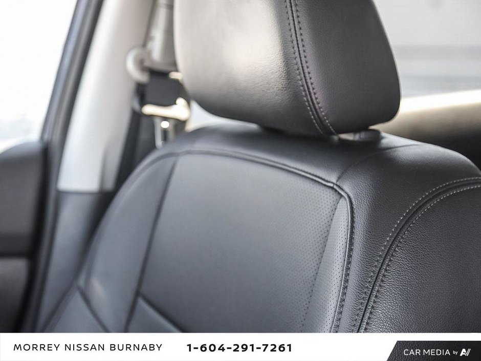 2019 Nissan Rogue SL AWD // LEATHER INTERIOR-22