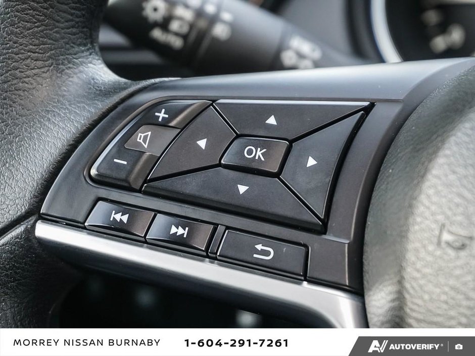 2019 Nissan Rogue SV AWD // PRICED TO MOVE!-20