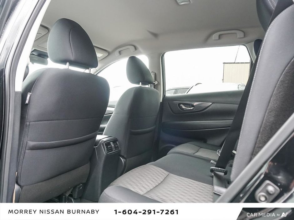 2020 Nissan Rogue SV AWD + NO ACCIDENTS-13