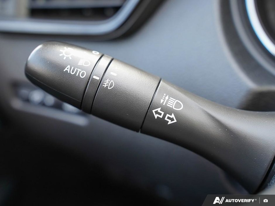 2020 Nissan Rogue SV AWD NAVIGATION-8