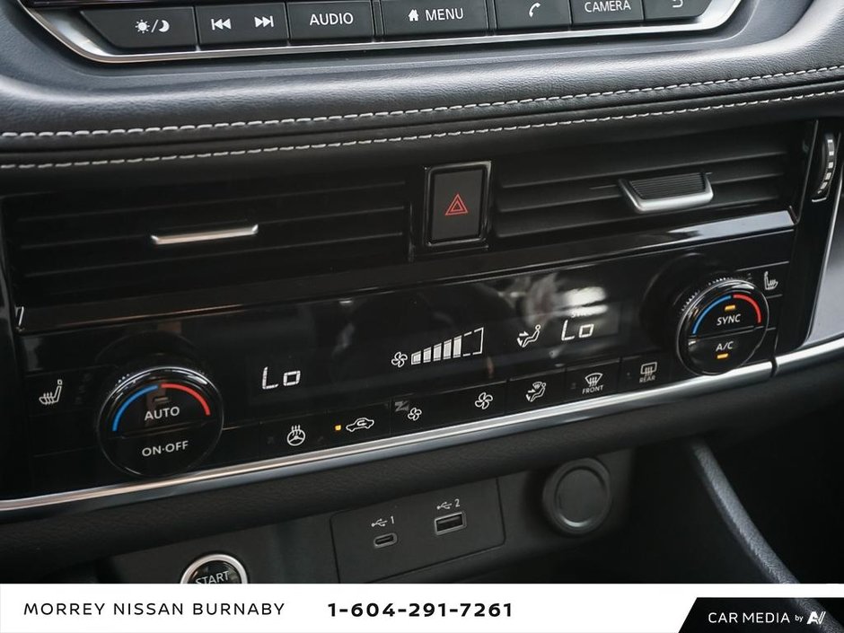 2021 Nissan Rogue SV PREMIUM AWD-22
