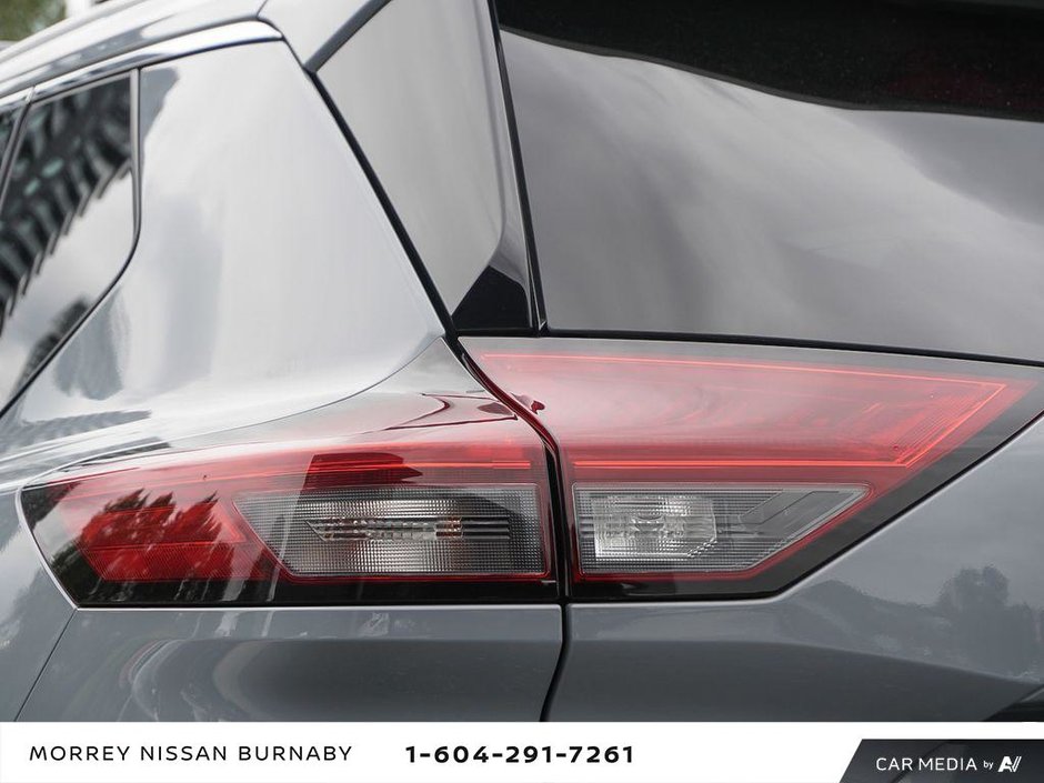 2021 Nissan Rogue SV AWD // SUNROOF // NO ACCIDENTS-11