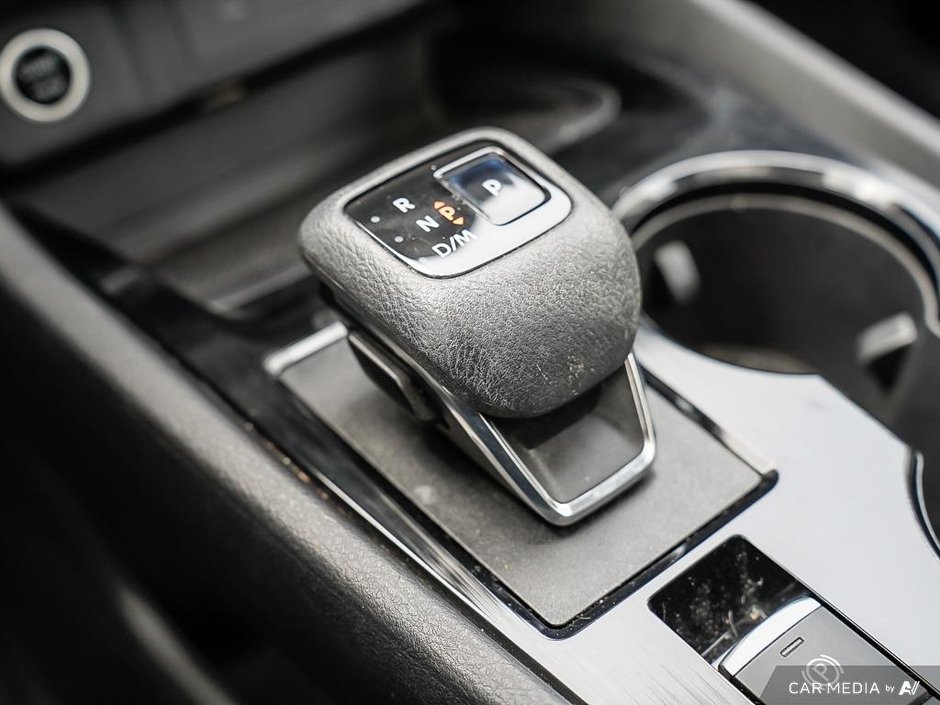 2021 Nissan Rogue SV AWD-11