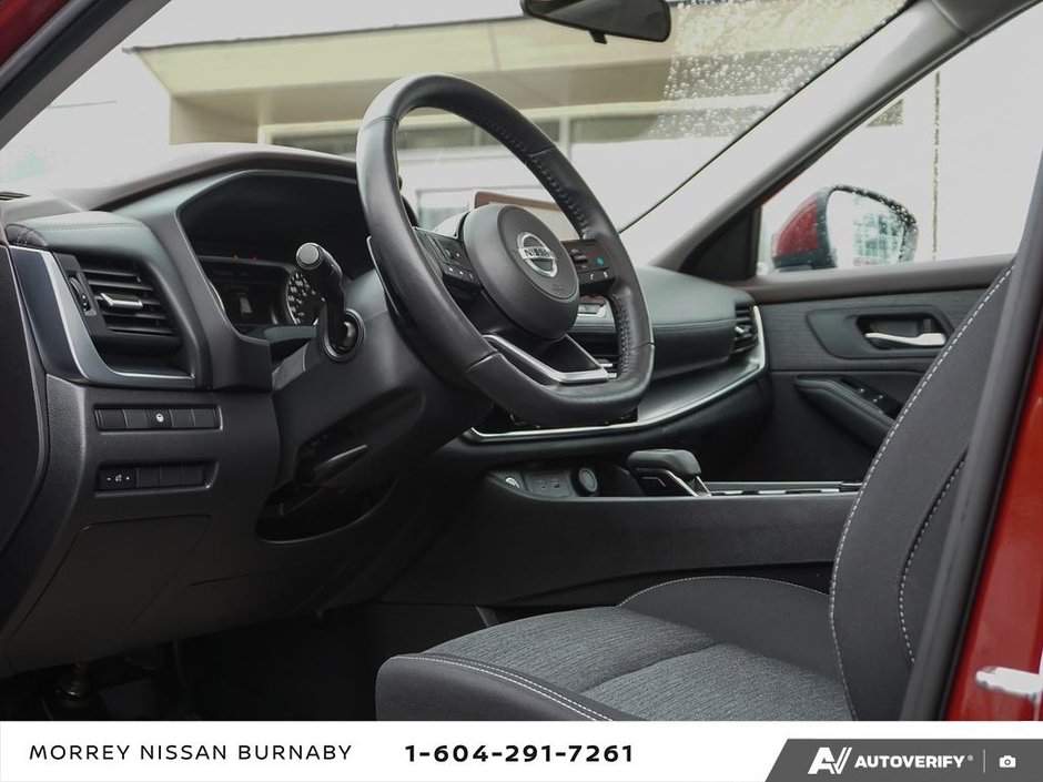 2021 Nissan Rogue SV AWD // 2.99% FINANCING!-16
