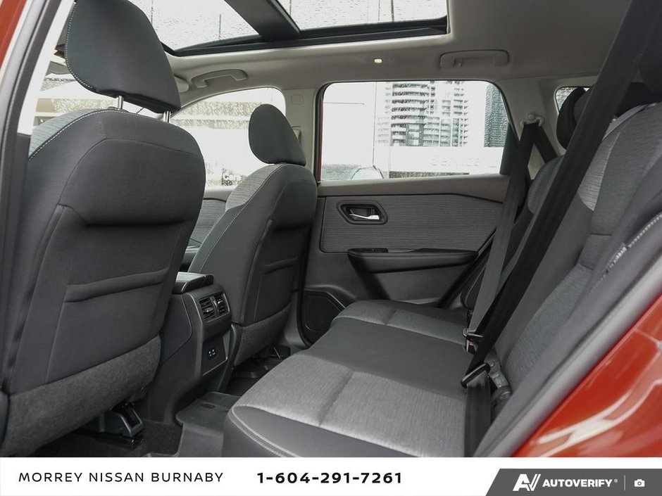 2021 Nissan Rogue SV AWD // 2.99% FINANCING!-13