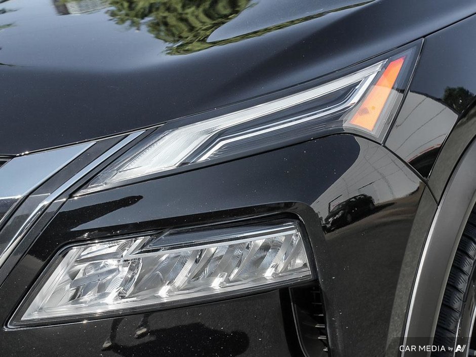 2022 Nissan Rogue PLATINUM MODEL // LEATHER-24