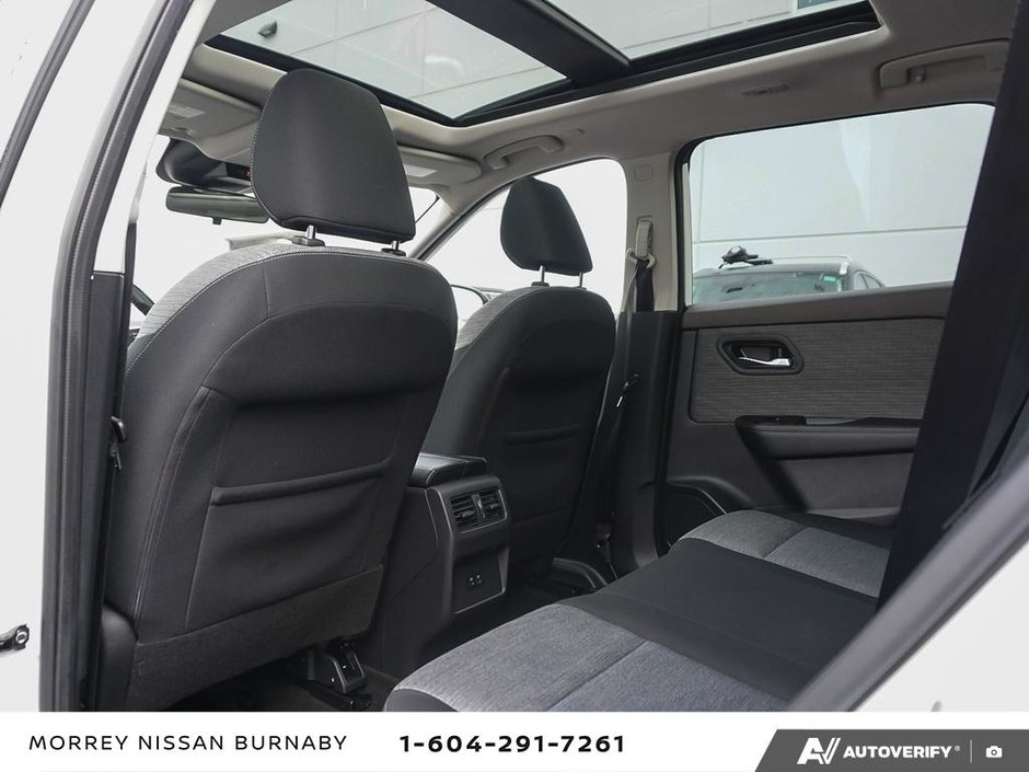 2022 Nissan Rogue SV AWD-13