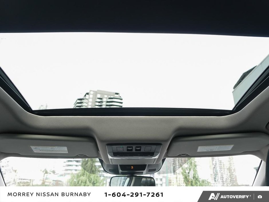 2022 Nissan Rogue SV AWD-14