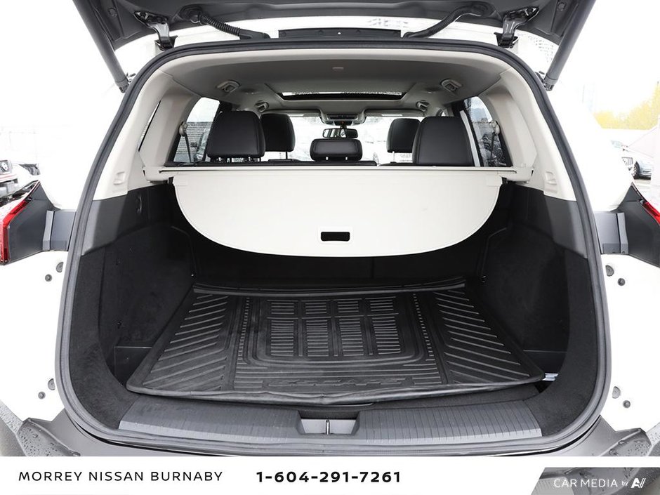 2023 Nissan Rogue SL AWD + LEATHER NAVIGATION-11