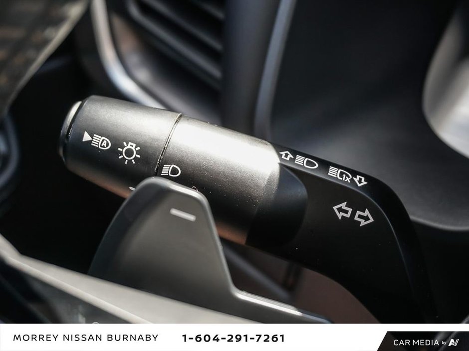 2023 Nissan Rogue MIDNIGHT EDITION-19