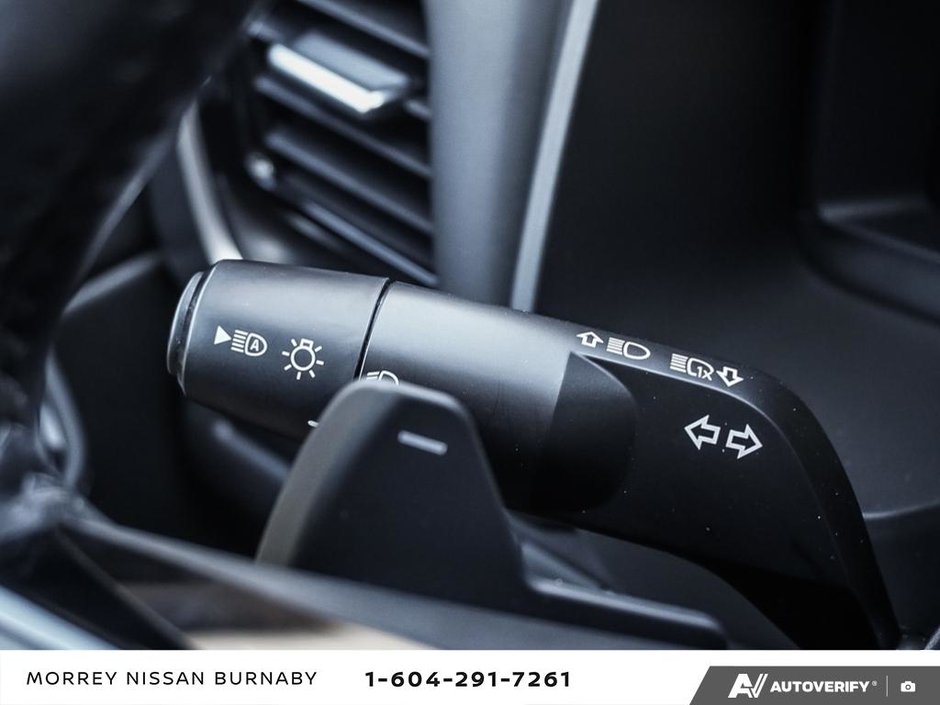 2023 Nissan Rogue PLATINUM // LEATHER // SUNROOF-17