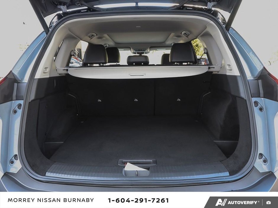 2023 Nissan Rogue SV AWD // MIDNIGHT EDITION-11