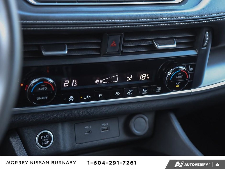 2023 Nissan Rogue SV AWD // MIDNIGHT EDITION-20