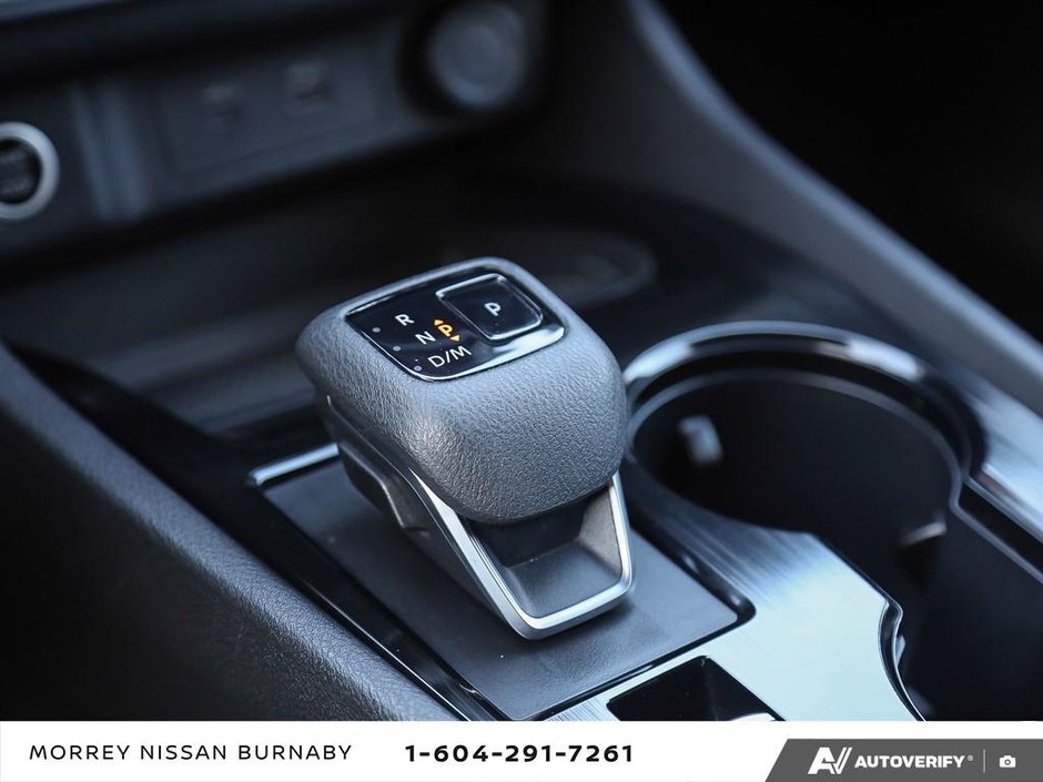 2023 Nissan Rogue SV AWD // MIDNIGHT EDITION-19