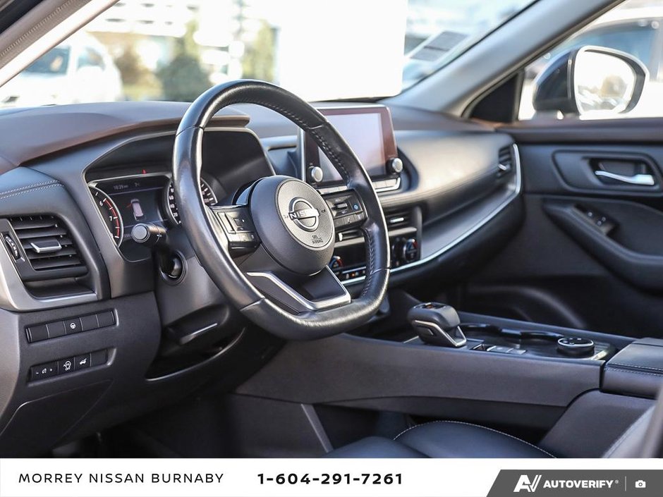 2023 Nissan Rogue SV AWD // MIDNIGHT EDITION-13