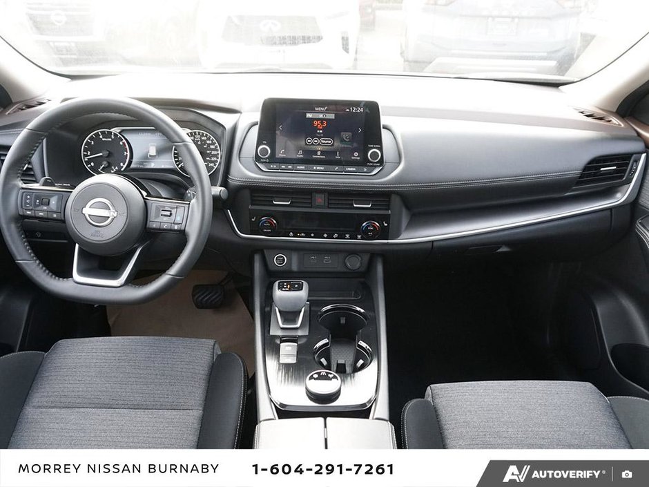 2023 Nissan Rogue SV AWD // NO ACCIDENTS-15