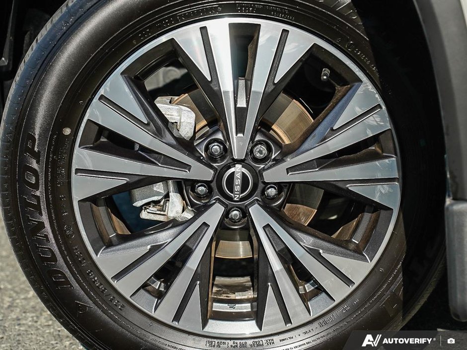 2023 Nissan Rogue SV AWD // ULTRA LOW KMS-20