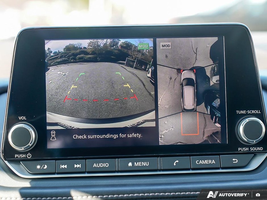 2023 Nissan Rogue SV AWD // ULTRA LOW KMS-19