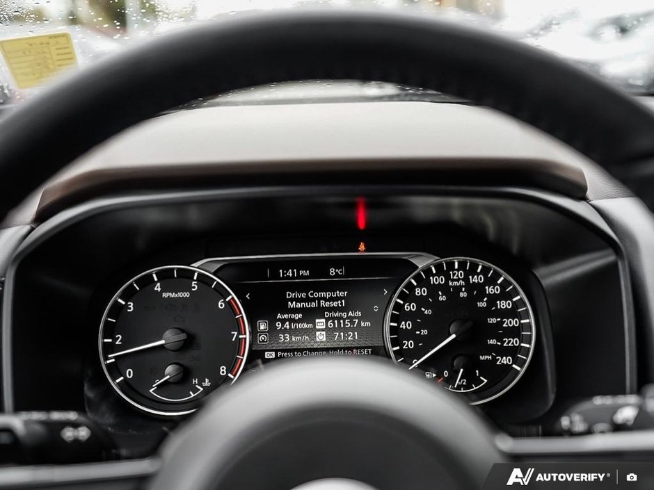 2023 Nissan Rogue SV AWD // MOONROOF-7