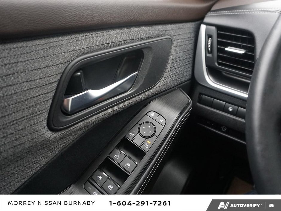 2023 Nissan Rogue SV AWD // SUNROOF-21