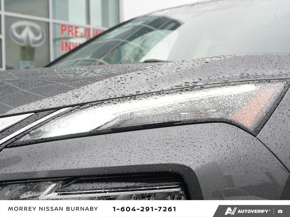 2023 Nissan Rogue SV AWD // SUNROOF-10