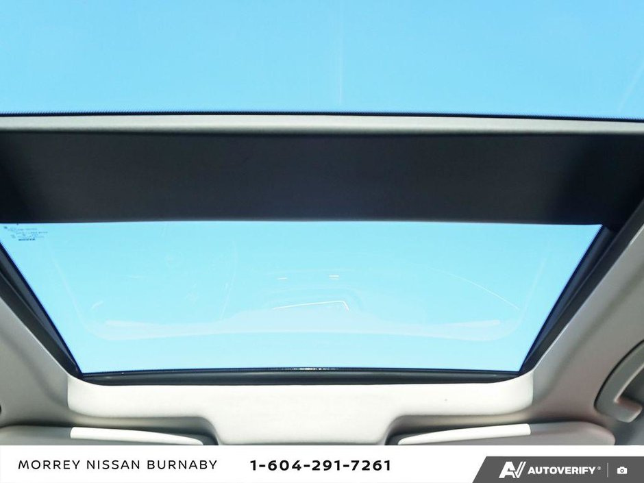 2023 Nissan Rogue SV AWD // 2.99% FINANCING!-14