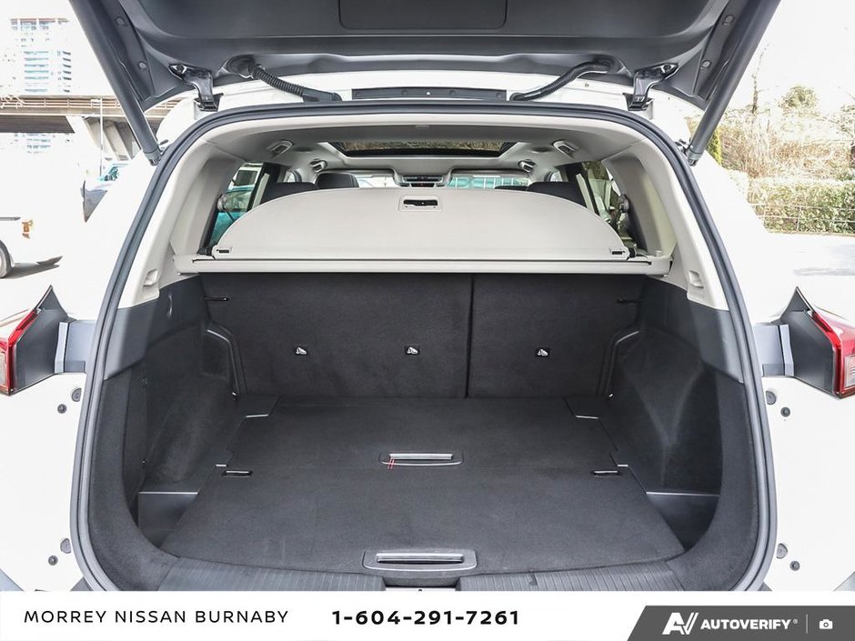 2023 Nissan Rogue SL AWD // NO ACCIDENTS-11