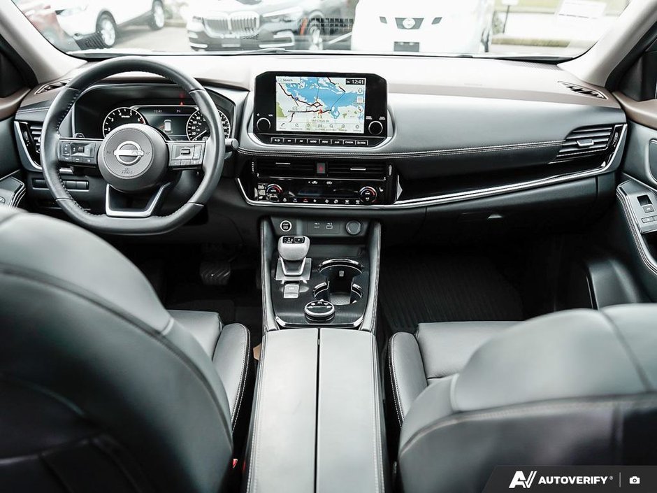 2023 Nissan Rogue SL // 2.99% FINANCING-17