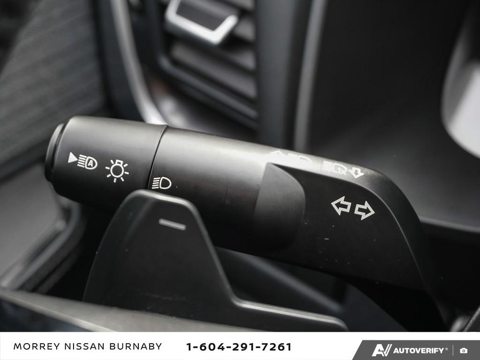 2023 Nissan Rogue SV AWD // 2.99% FINANCING!-19