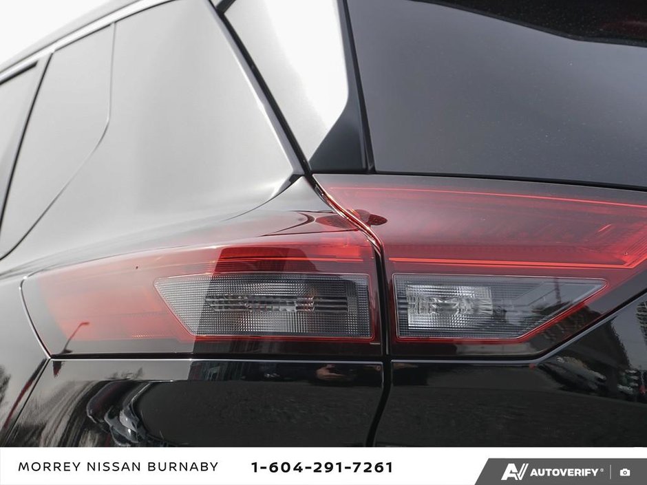 2023 Nissan Rogue SV AWD // 2.99% FINANCING!-11
