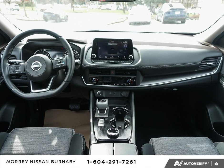 2023 Nissan Rogue SV AWD // 2.99% FINANCING!-15