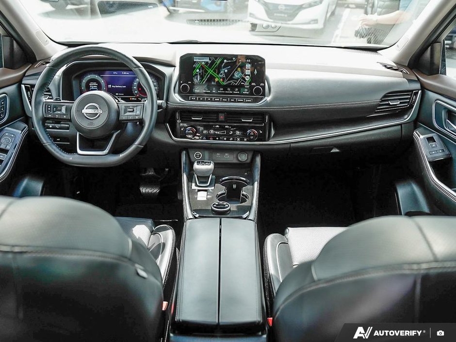 2023 Nissan Rogue PLATINUM // 2.99% FINANCING-17