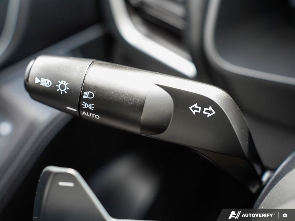 2023 Nissan Rogue PLATINUM // 2.99% FINANCING-8