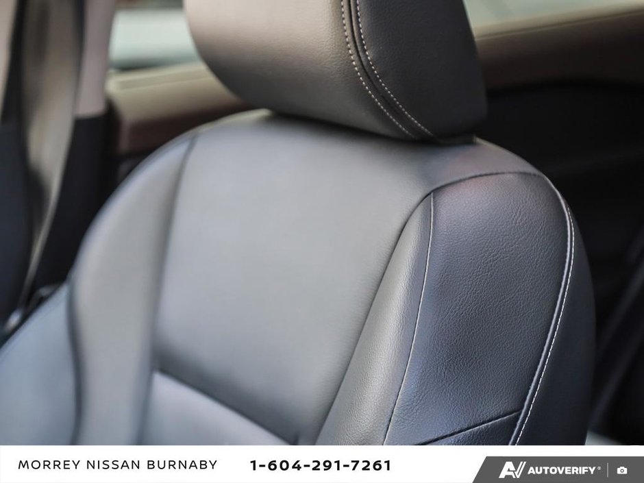 2023 Nissan Rogue SL AWD // NO ACCIDENTS-23