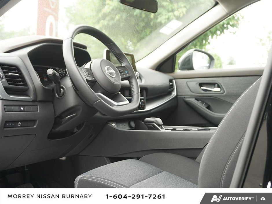 2023 Nissan Rogue SV AWD // 2.99% FINANCING!-14