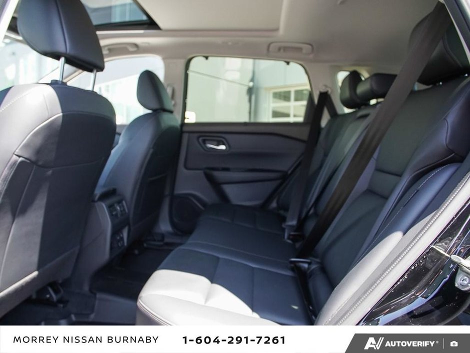 2023 Nissan Rogue SL // 2.99% FINANCING-13