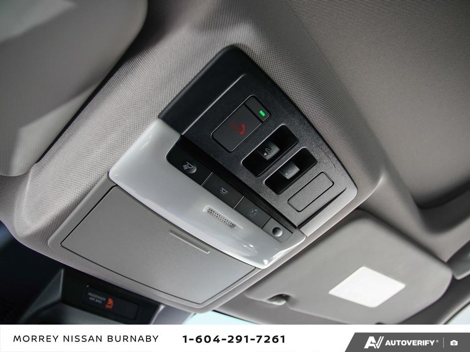 2023 Nissan Rogue SL // 2.99% FINANCING-25