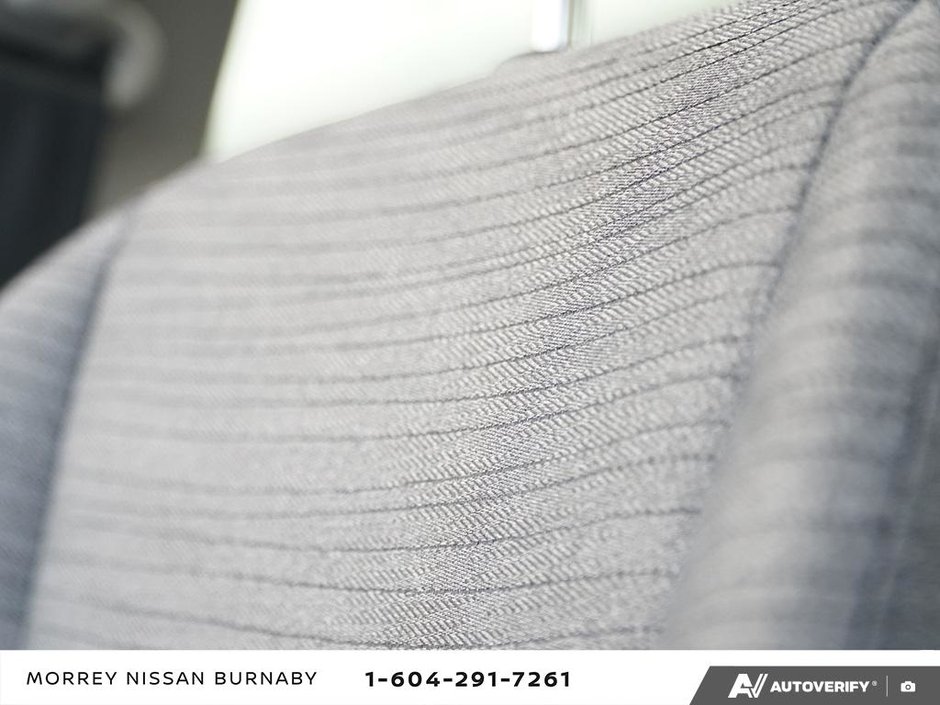 2023 Nissan Rogue SV SUNROOF // NO ACCIDENTS-26